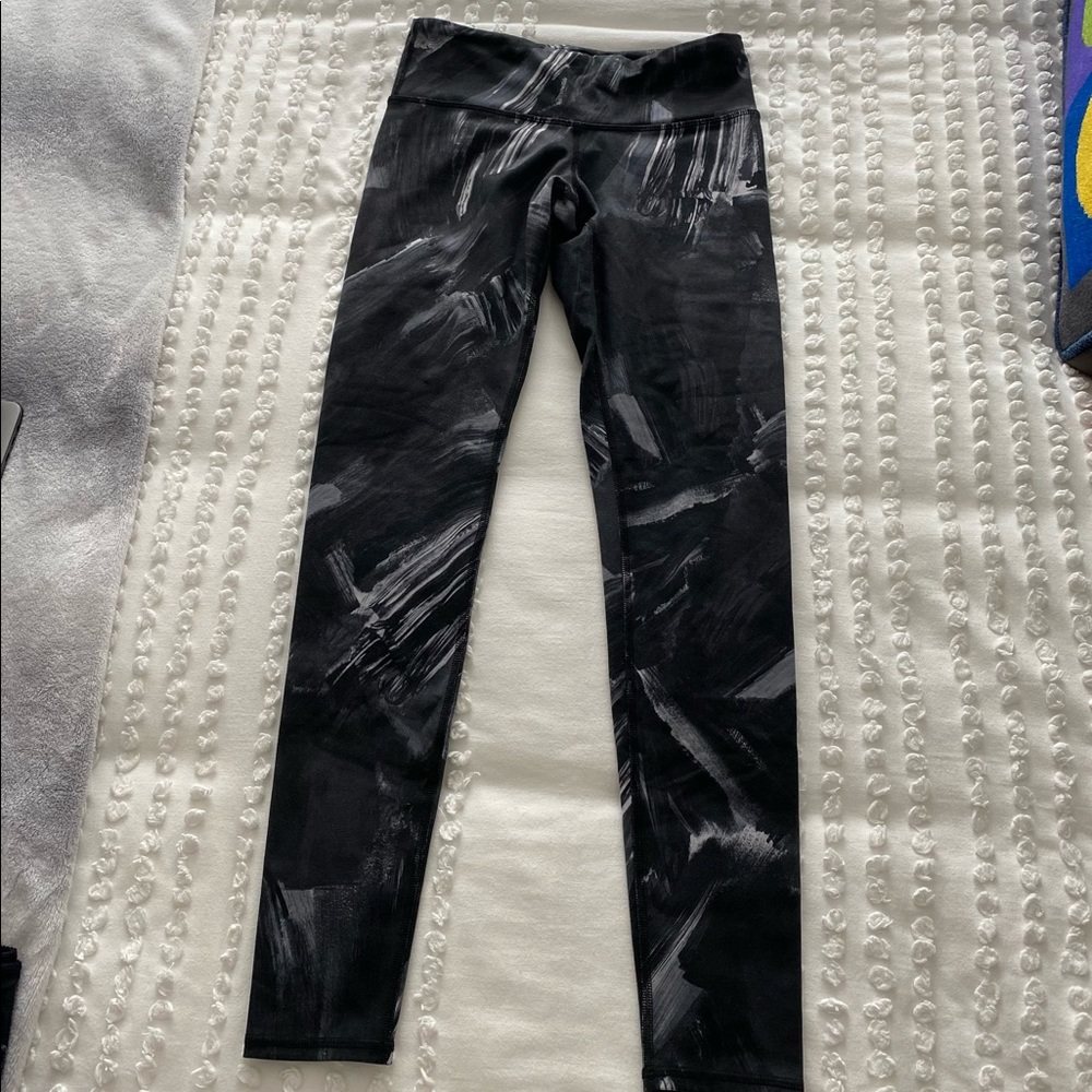 Alo Leggings